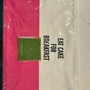 4 Kate Spade placemats and 4 napkins NWT